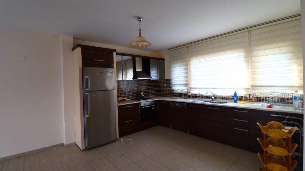 Mersin Narlıkuyu Korykos Hill Villaları Havuz Manzaralı Satılık Villa