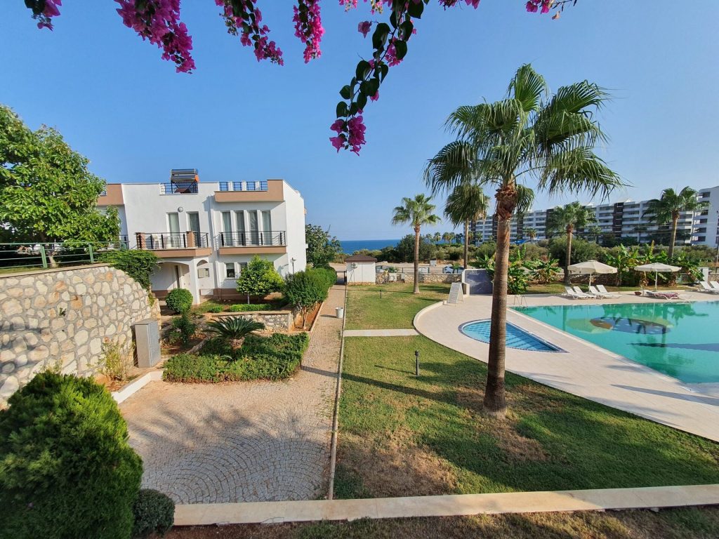 Mersin Narlıkuyu Korykos Hill Villaları Havuz Manzaralı Satılık Villa
