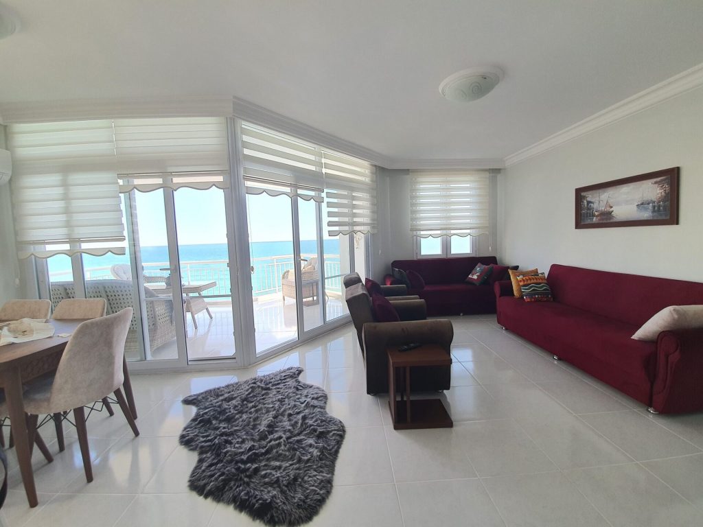 Mersin Erdemli Ayaş Burçlar Sitesi Denize Sıfır Satılık Daire