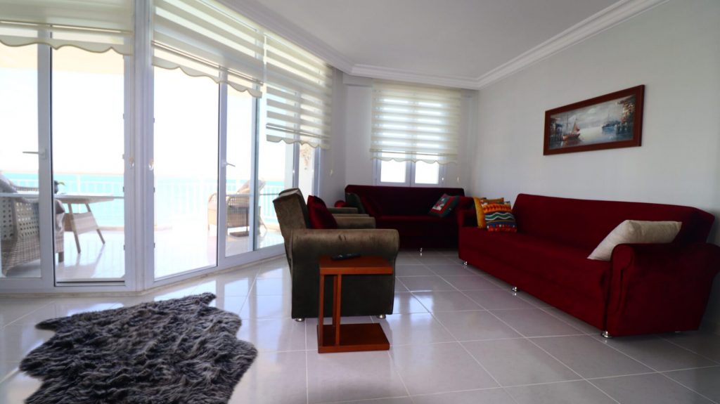 Mersin Erdemli Ayaş Burçlar Sitesi Denize Sıfır Satılık Daire