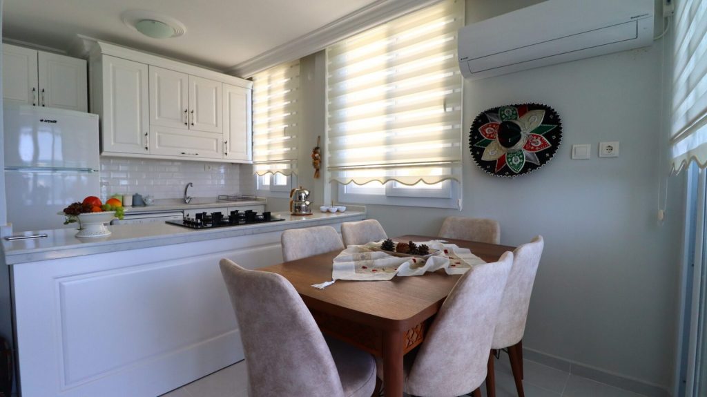 Mersin Erdemli Ayaş Burçlar Sitesi Denize Sıfır Satılık Daire