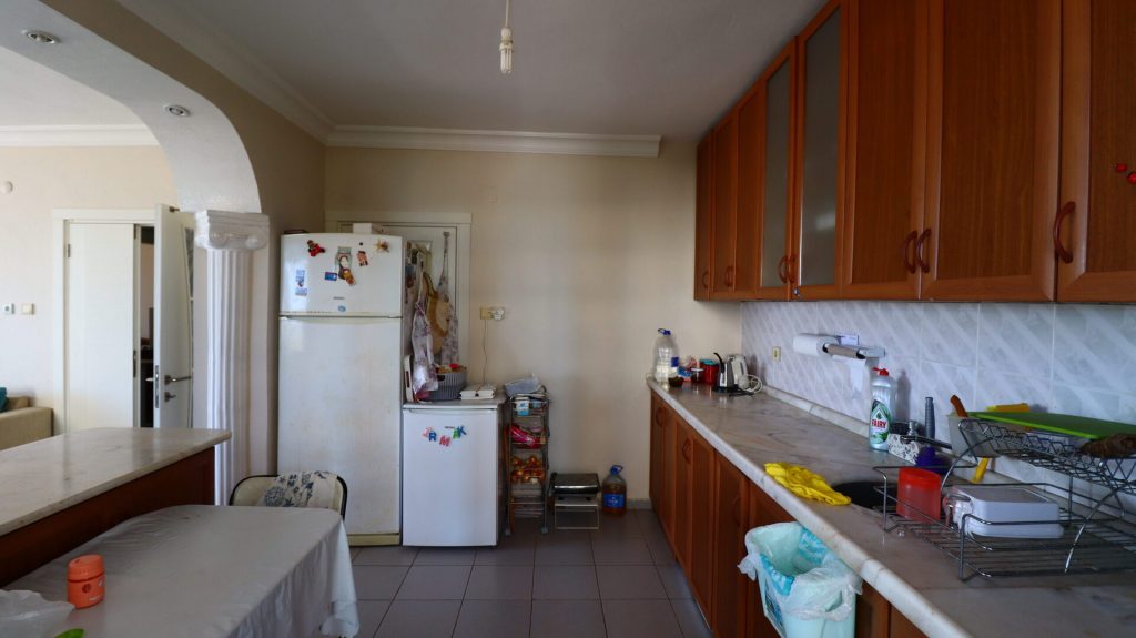 Tömük  Güllük Sitesi Eşyalı Satılık 3+1 Kafa Daire