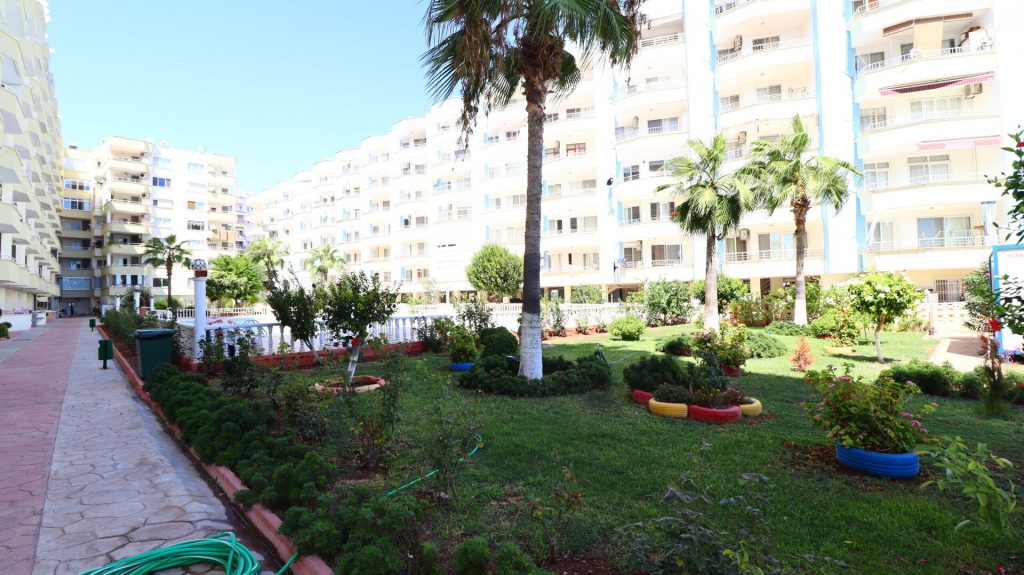 Tömük  Güllük Sitesi Eşyalı Satılık 3+1 Kafa Daire