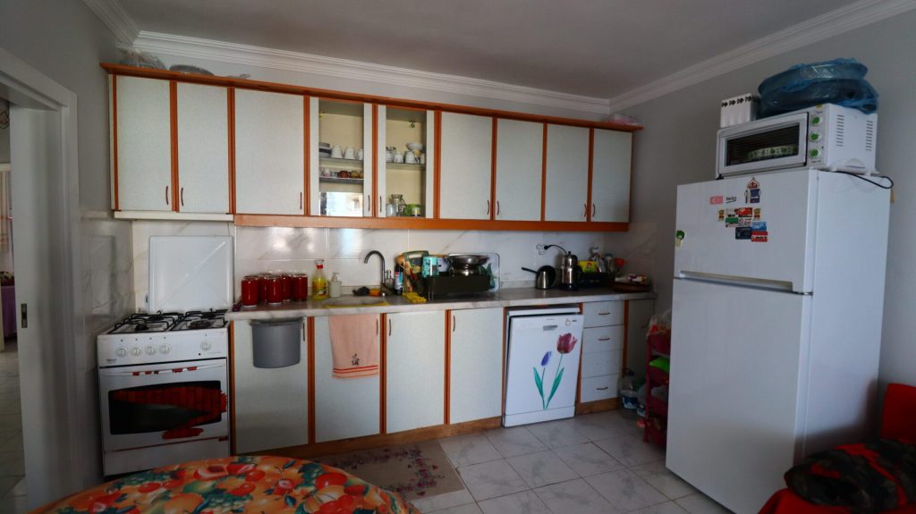 Mersin Erdemli Tömük Güllük Sitesi Satılık 3+1 Daire