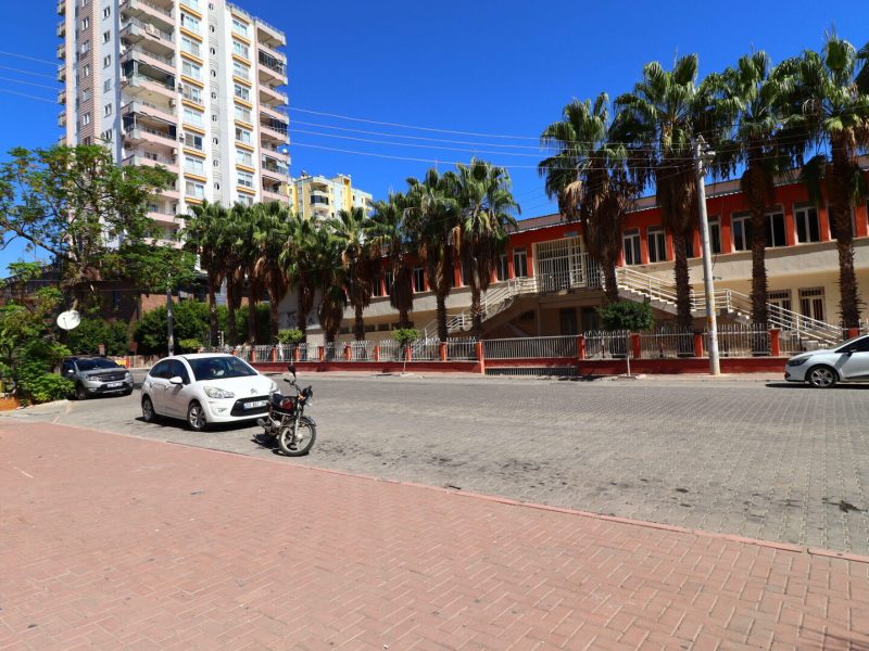 Alata Mahallesi Gençlik Caddesi Satılık Kiralık Dükkan