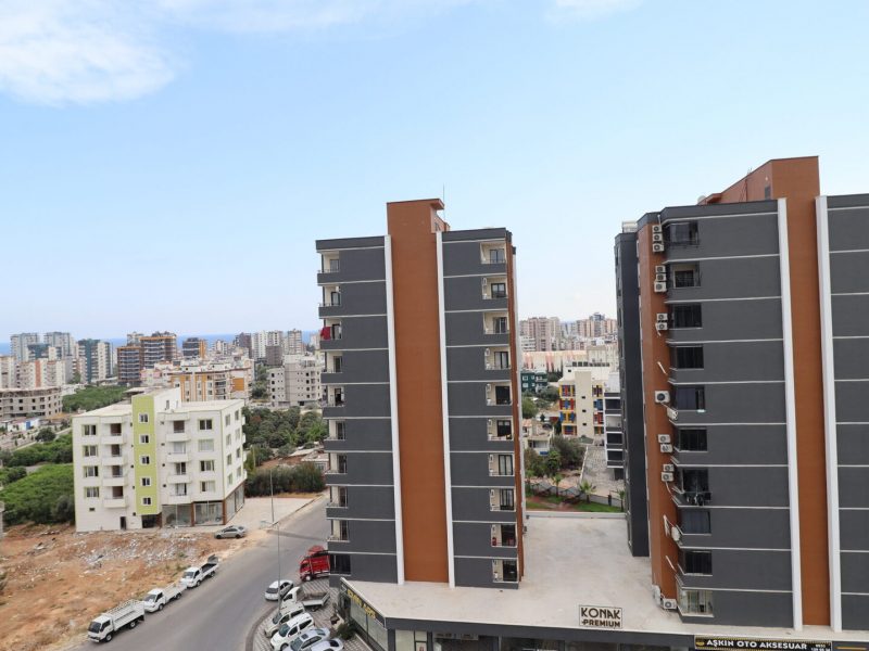 Erdemli Alata Çevreyolu Üzeri Satılık 4+1 Kilerli Sıfır Daire
