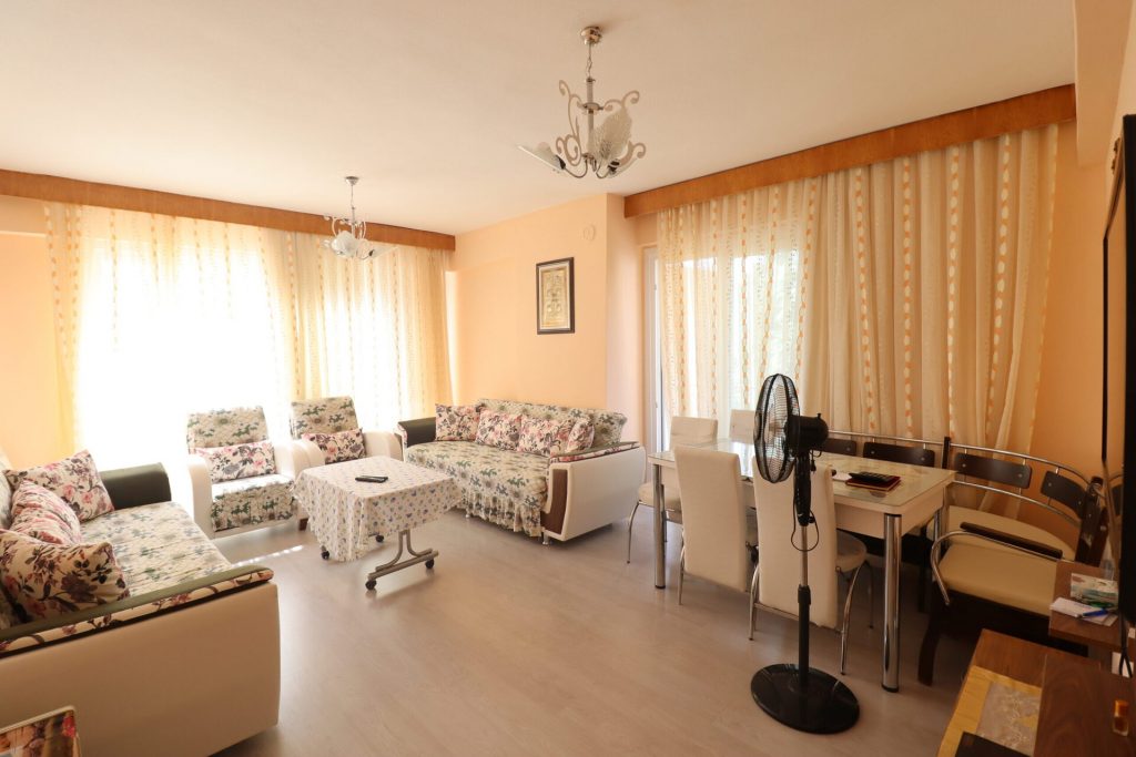 Mersin Erdemli Merkez Sahilde Satılık 3+1 Kelepir Daire