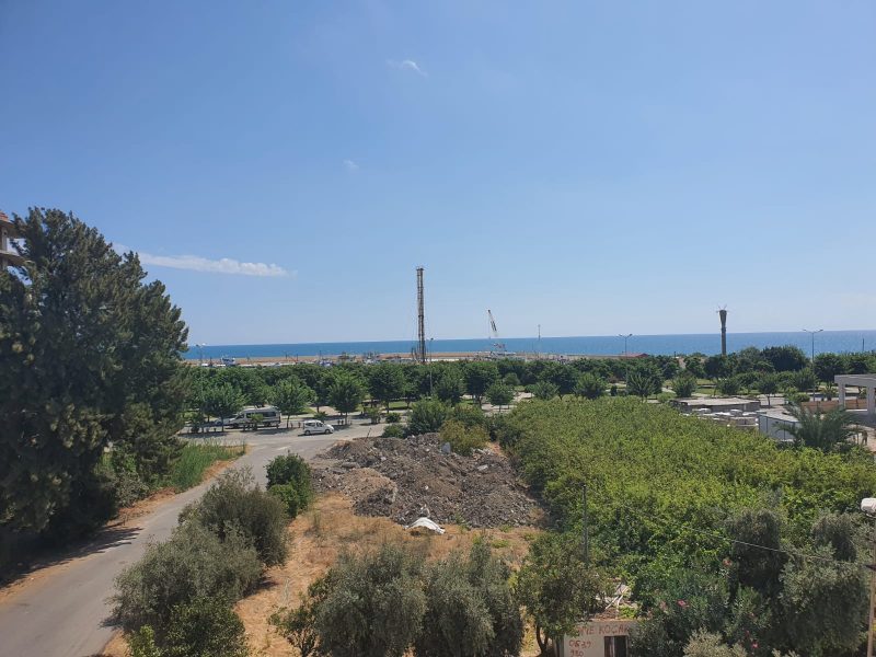 Alata Mahallesi Deniz Manzaralı Satılık 4+1 Bağımsız Mutfak Daire