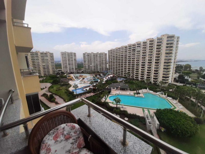 Mersin Erdemli Çeşmeli Liparis 5 Satılık 3+1 Kafa Daire