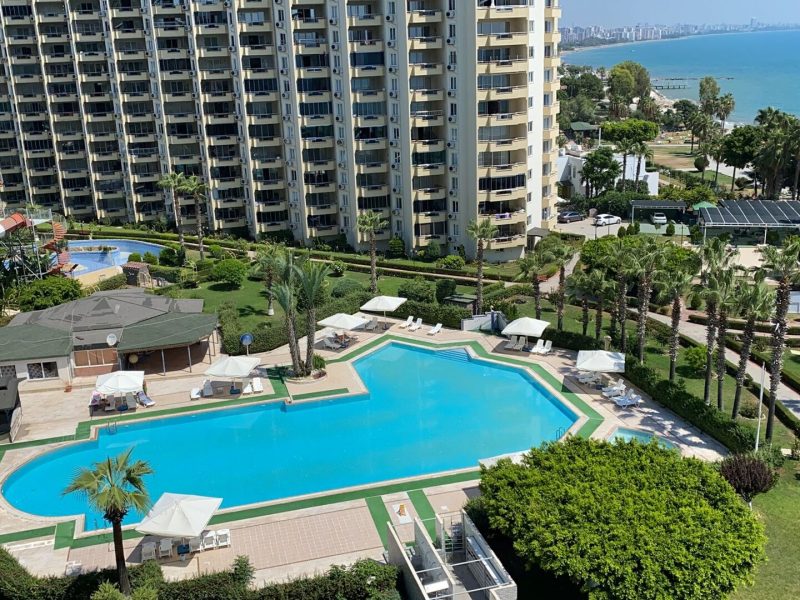 Mersin Erdemli Çeşmeli Liparis 5 Satılık 3+1 Kafa Daire
