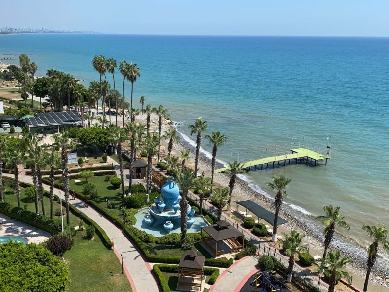 Mersin Erdemli Çeşmeli Liparis 5 Satılık 3+1 Kafa Daire