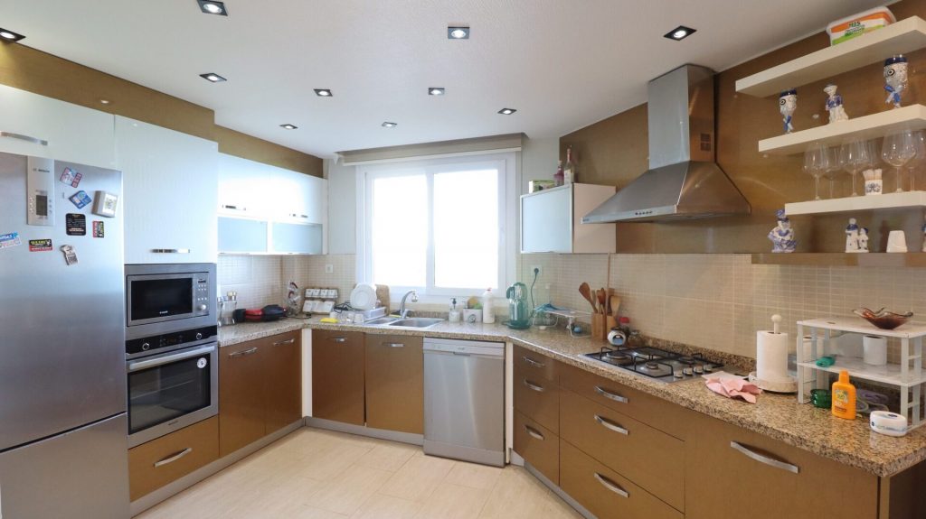 Mersin Erdemli Ayaş Denize Sıfır Elissa Sitesi Satılık Daire