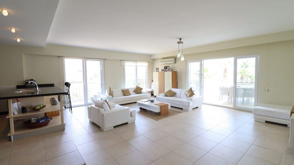 Mersin Narlıkuyu Ayanos Sitesi Satılık Daire