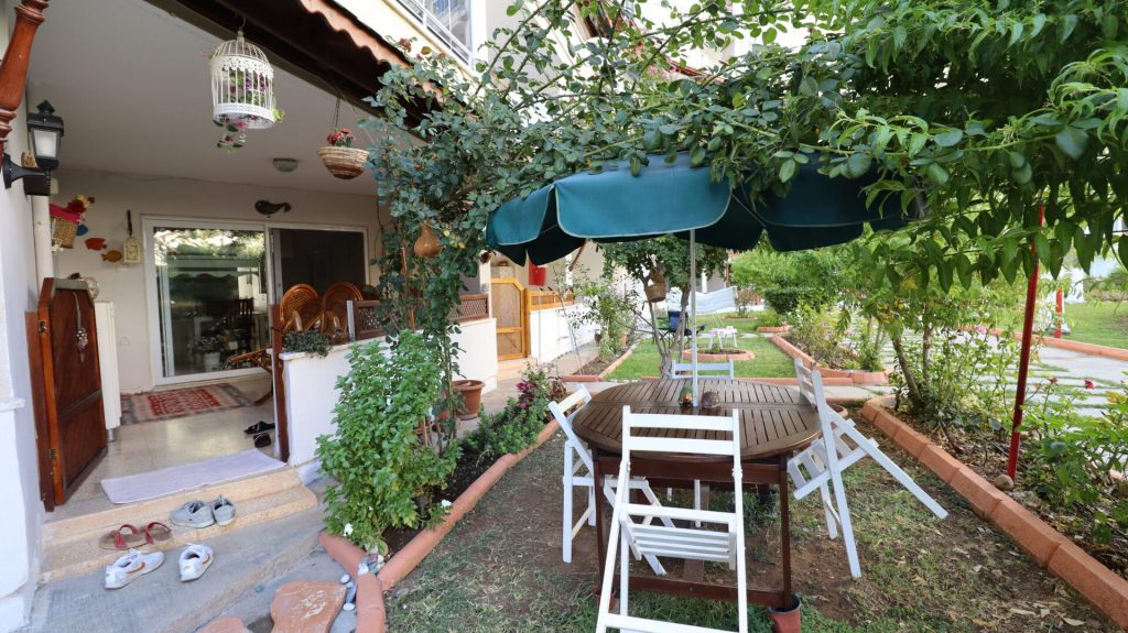 Tömük Gondol Tatil Sitesi Satılık 1+1 Geniş Daire 