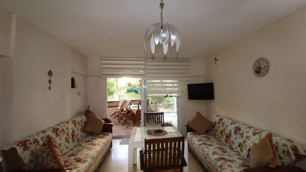 Tömük Gondol Tatil Sitesi Satılık 1+1 Geniş Daire 