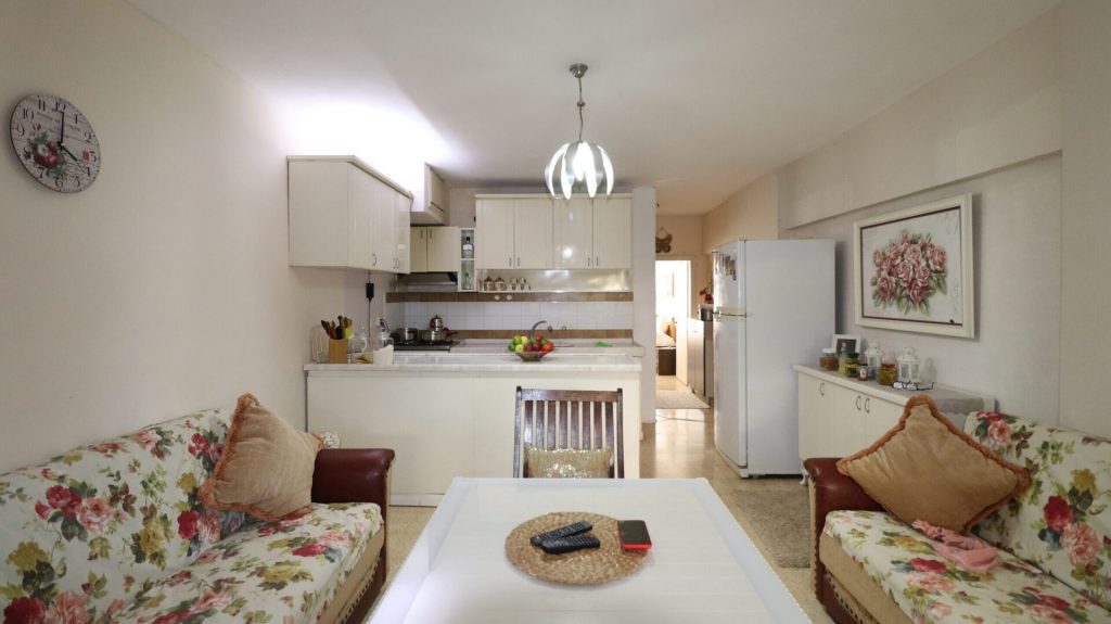 Tömük Gondol Tatil Sitesi Satılık 1+1 Geniş Daire 