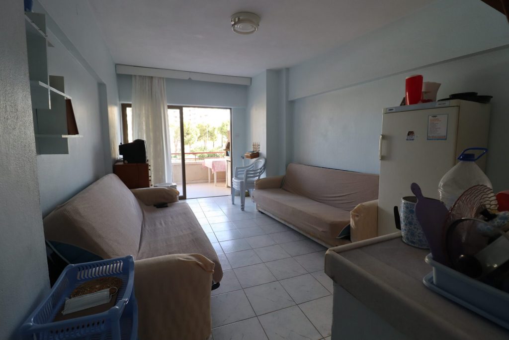 Mersin Erdemli Tömük Gondol 1 Sitesi eşyalı Satılık 1+1 Daire