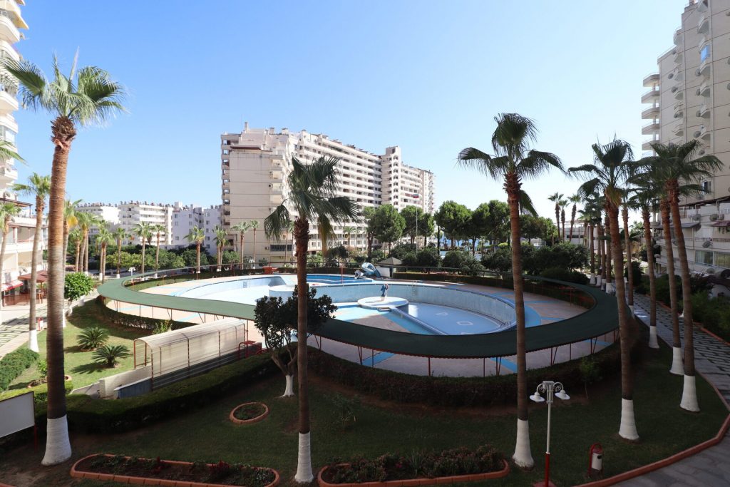 Mersin Erdemli Tömük Gondol 1 Sitesi eşyalı Satılık 1+1 Daire