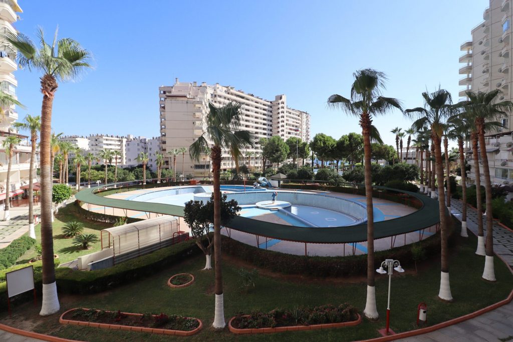 Mersin Erdemli Tömük Gondol 1 Sitesi eşyalı Satılık 1+1 Daire