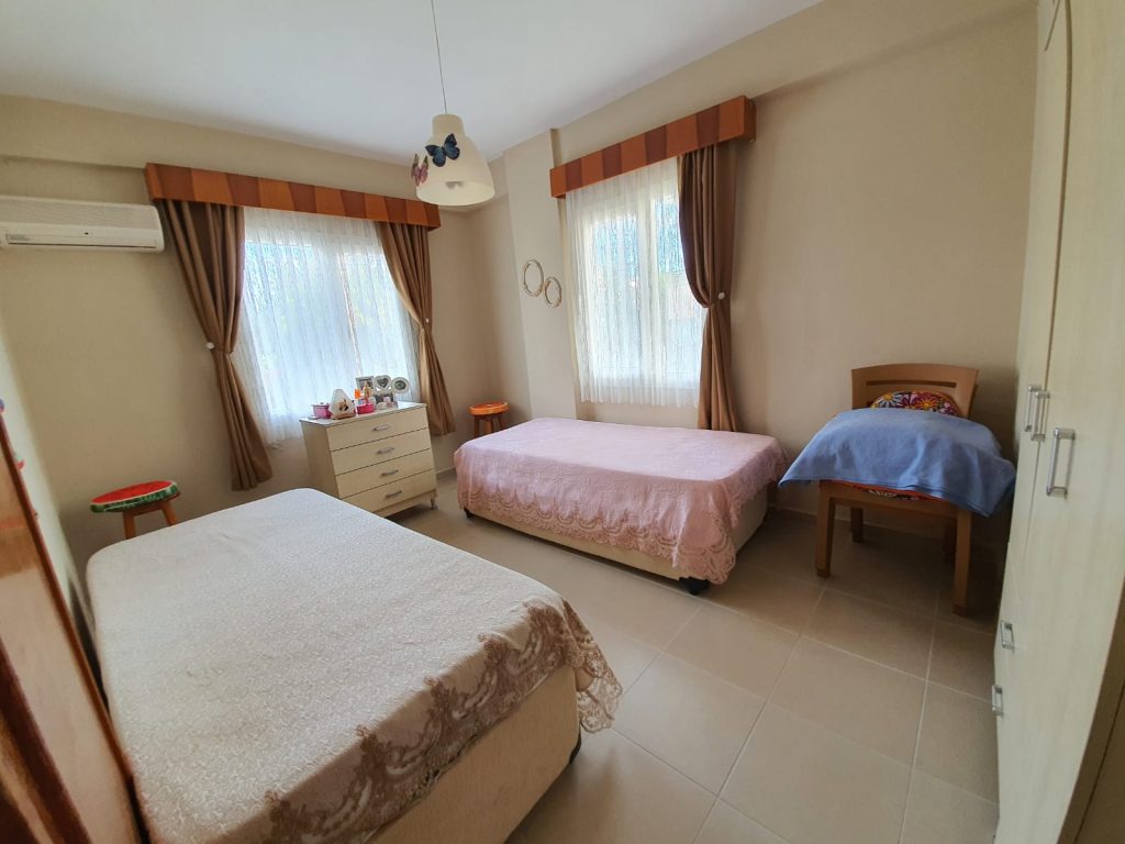 Mersin Erdemli Alata Cantürk Sitesi Eşyalı Satılık 2+1 Daire