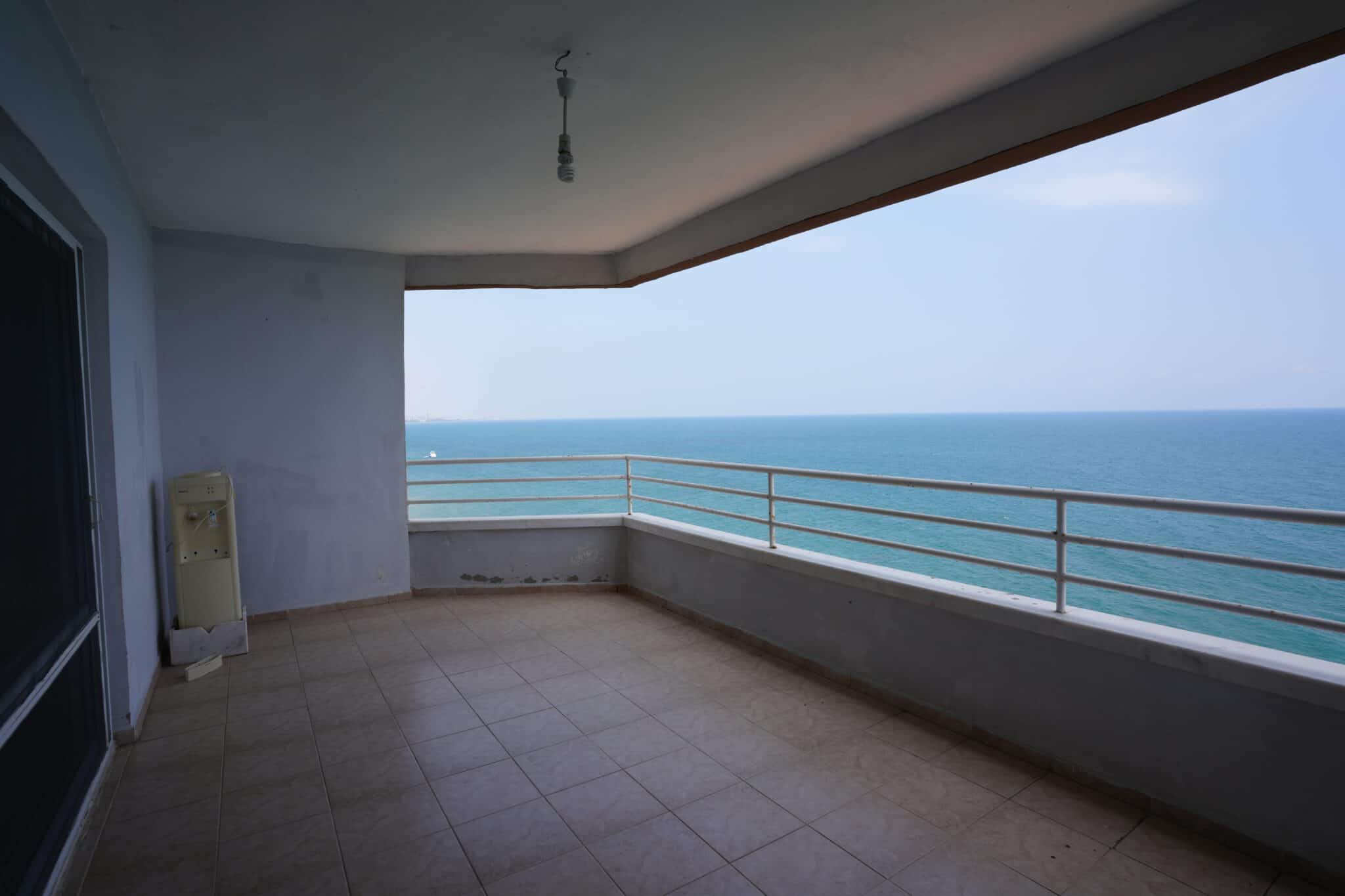 Mersin Erdemli Cesmeli Magnolia 3 Complex Seafront Flat For Sale