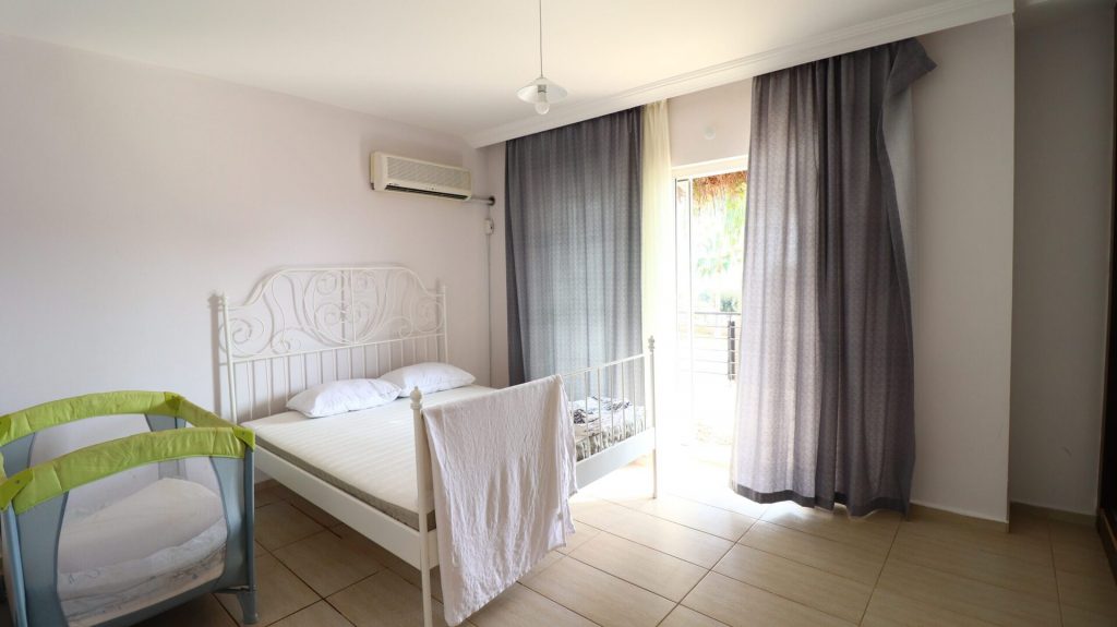 Mersin Narlıkuyu Korykos Hill Villaları Deniz ve Havuz Manzaralı Satılık Villa