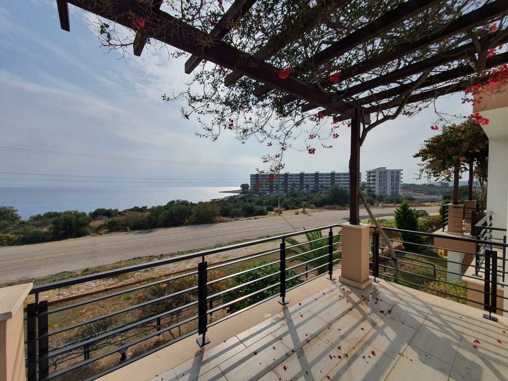 Mersin Narlıkuyu Korykos Hill Villaları Deniz Manzaralı Satılık Villa