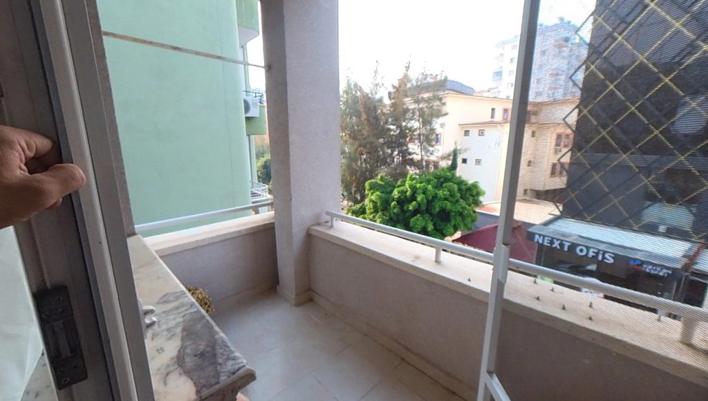Mersin Erdemli Merkez Mahallesi Satılık Uygun 2+1 Daire 