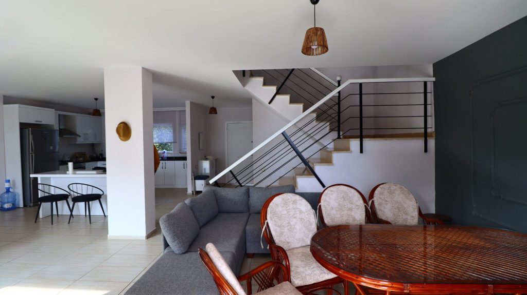 Mersin Narlıkuyu Korykos Hill Villaları Deniz ve Havuz Manzaralı Satılık Villa