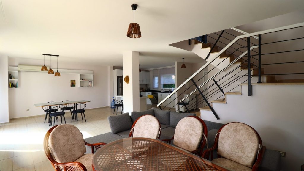 Mersin Narlıkuyu Korykos Hill Villaları Deniz ve Havuz Manzaralı Satılık Villa