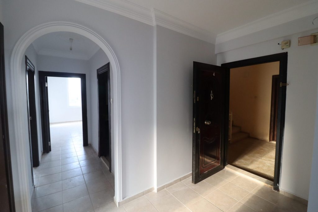Mersin Erdemli Tömük Denize Sıfır Site İçi Satılık 3+1 Bakımlı Daire