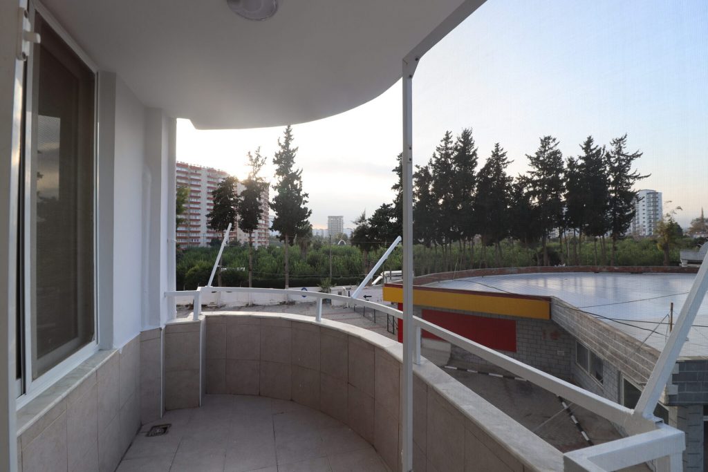 Mersin Erdemli Tömük Denize Sıfır Site İçi Satılık 3+1 Bakımlı Daire