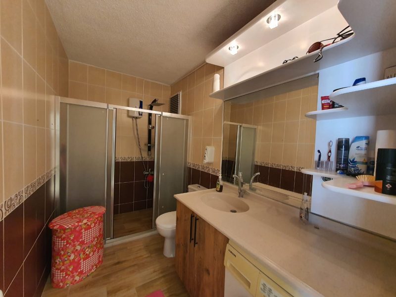 Mersin Erdemli Çeşmeli Altunören 1 Eşyalı Satılık 2+1 Lüks Daire