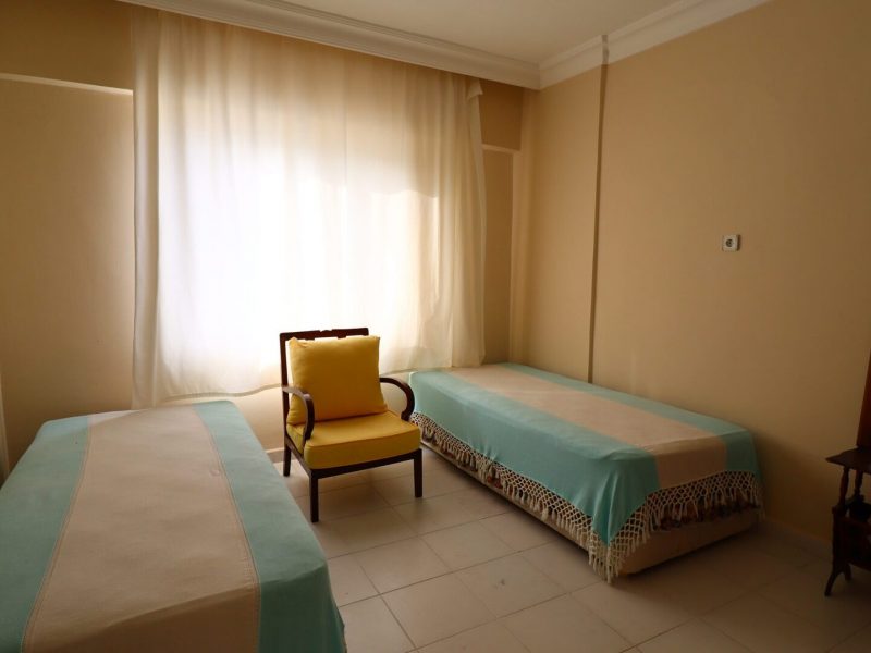 Mersin Tömük Flamingo 3 Sitesi Denize Sıfır Satılık Yazlık Daire