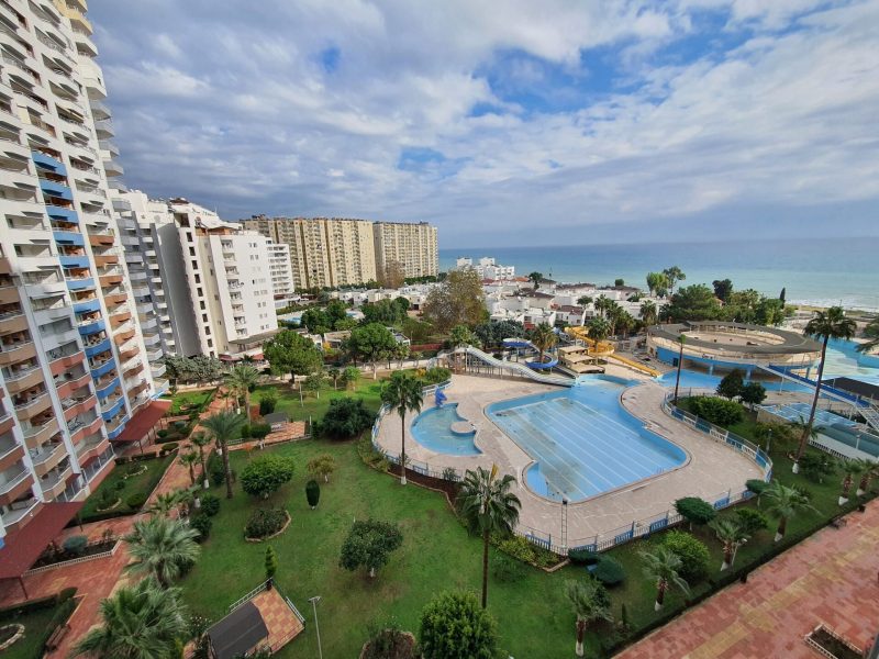 Mersin Tömük Flamingo 3 Sitesi Denize Sıfır Satılık Yazlık Daire