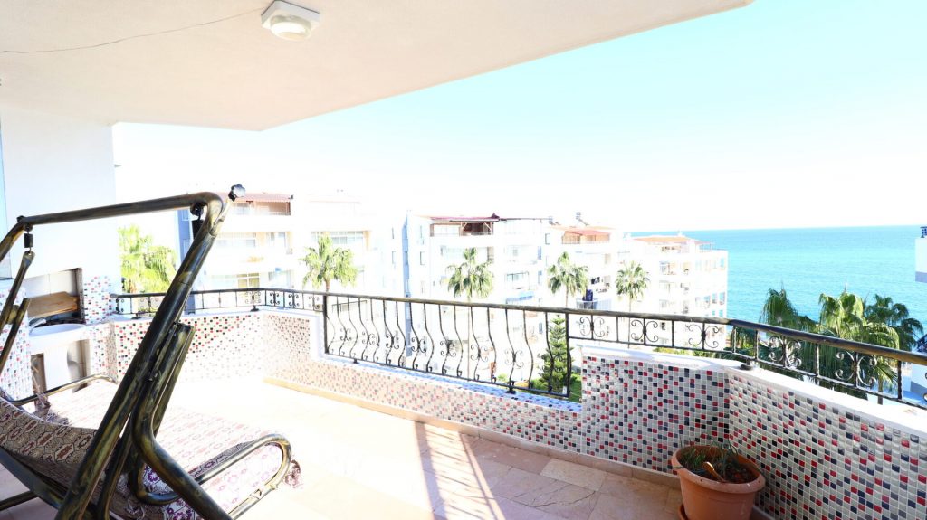 Mersin Erdemli Ayaş Denize Sıfır Satılık 4+1 Eşyalı Dublex Daire