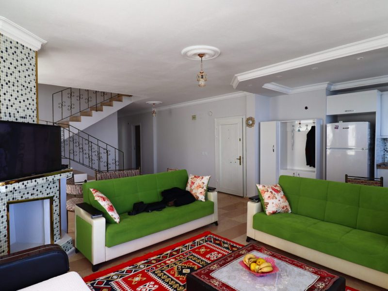 Mersin Erdemli Ayaş Denize Sıfır Satılık 4+1 Eşyalı Dublex Daire