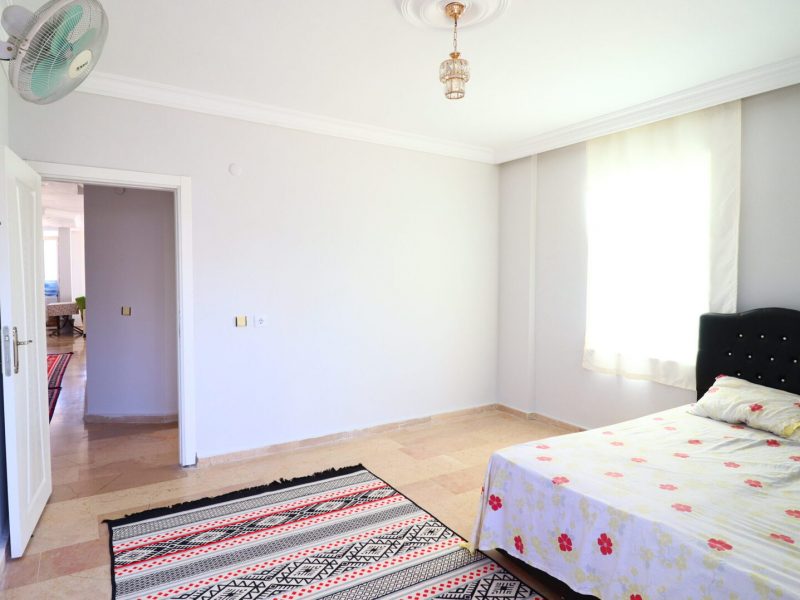 Mersin Erdemli Ayaş Denize Sıfır Satılık 4+1 Eşyalı Dublex Daire