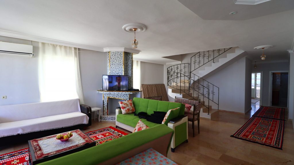 Mersin Erdemli Ayaş Denize Sıfır Satılık 4+1 Eşyalı Dublex Daire