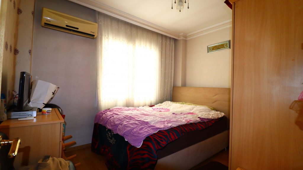 Mersin Erdemli Merkez Mahallesi Satılık Masrafsız 3+1 Daire 