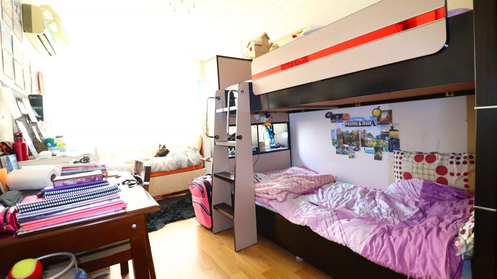 Mersin Erdemli Merkez Mahallesi Satılık Masrafsız 3+1 Daire 