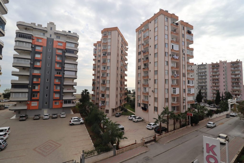 Erdemli Akdeniz Mahallesi Satılık 3+1 Bağımsız Mutfak Sıfır  Daire