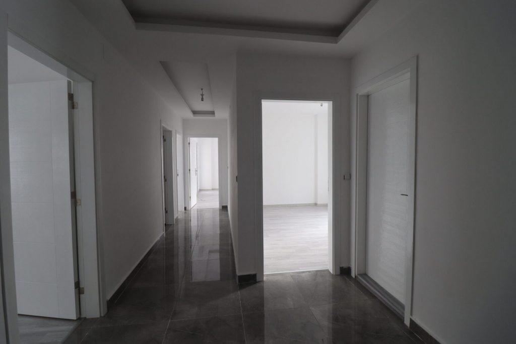 Erdemli Akdeniz Mahallesi Satılık 3+1 Bağımsız Mutfak Sıfır  Daire