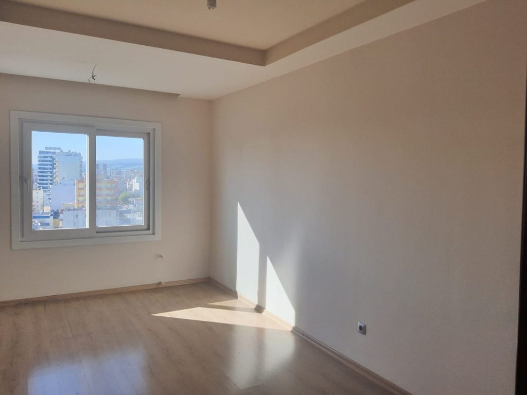 Mersin erdemli Alata Oba Plaza Satılık 4+1 Kelepir Daire