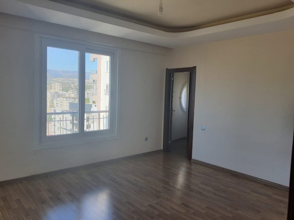 Mersin erdemli Alata Oba Plaza Satılık 4+1 Kelepir Daire