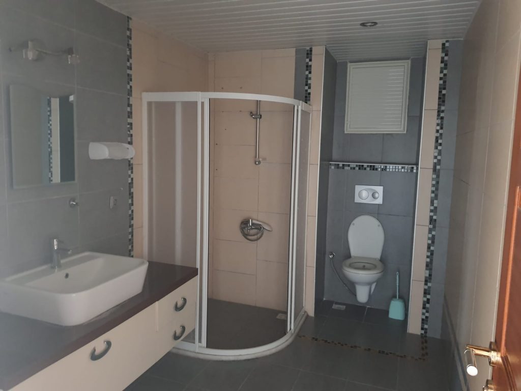 Mersin erdemli Alata Oba Plaza Satılık 4+1 Kelepir Daire