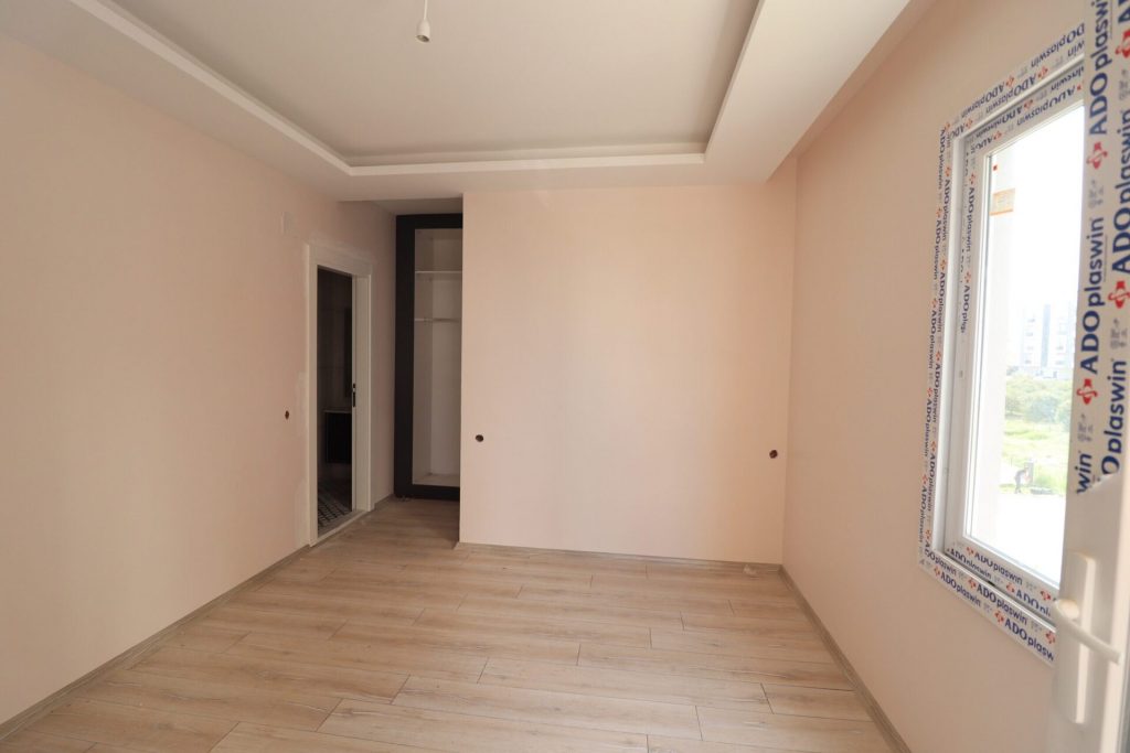 Erdemli Alata Onur Evleri 2 Sitesinde 4+1 Satılık Uygun Daire