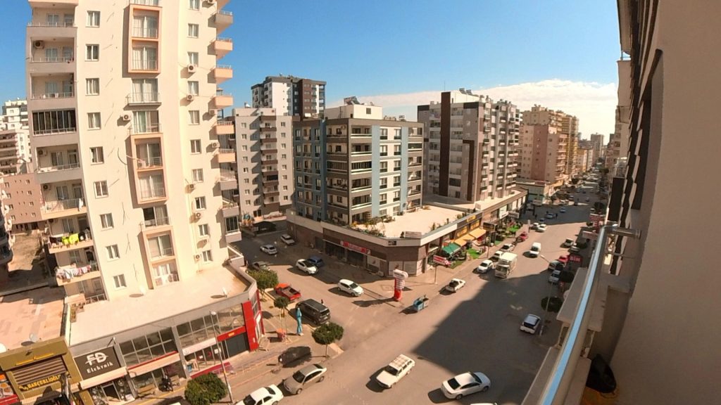 Mersin Erdemli Akdeniz Mahallesi Hastane Caddesi Satılık Uygun 3+1 Daire 