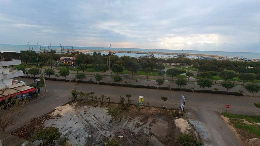 Mersin Erdemli Alata Boran 10 Denize Sıfır Satılık 2+1 Daire