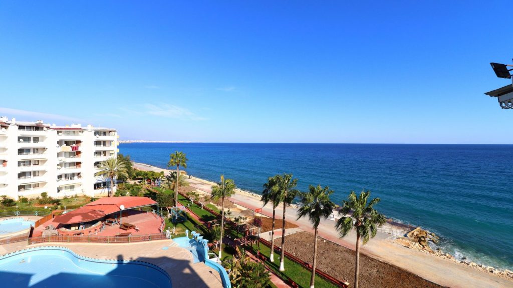 Mersin Ayaş Tırtar Tatil Sitesi Denize Sıfır Satılık Yazlık Daire